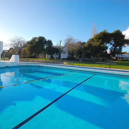 Pedras D'el Rei V1 * タヴィラ